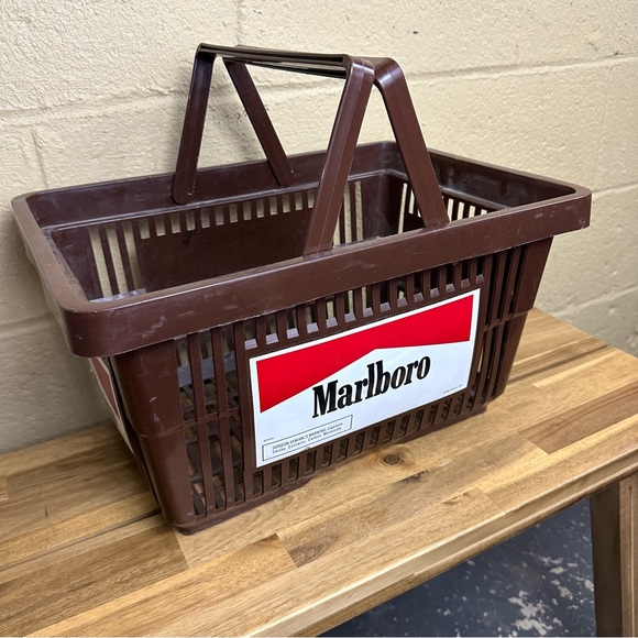 Marlboro Other - Marlboro shopping basket